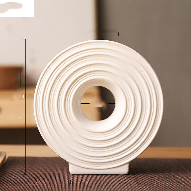 Round Wheel Ceramic Vase