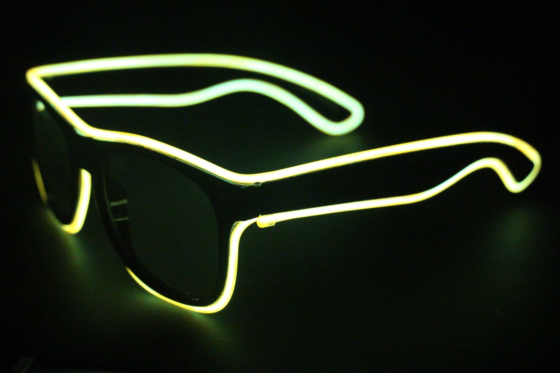 NEW Fashion 7 Colors Flashing